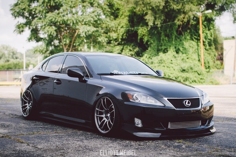 Lexus IS350