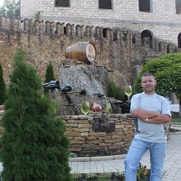 romski, 48, -