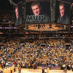 ����, ����, 35 ���