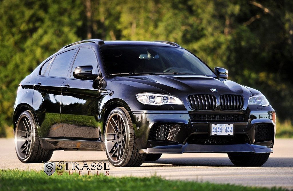 BMW x6m тонированный