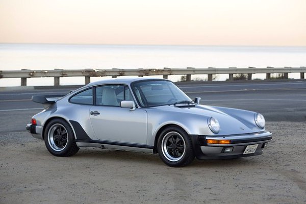 Porsche 911 Turbo 3.3 Coupe (930), 19861989 - 2