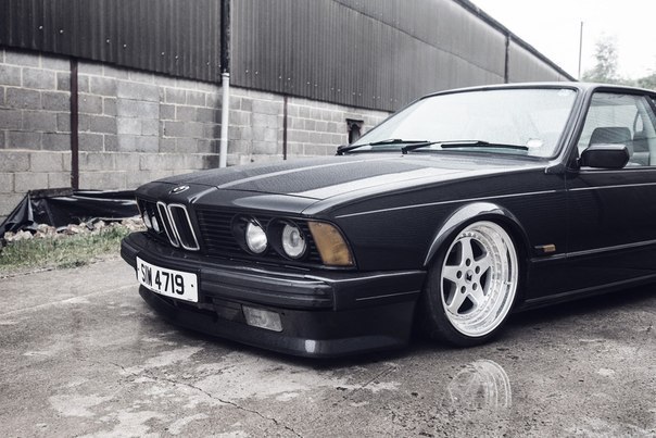 BMW 6 Series E24 - 5