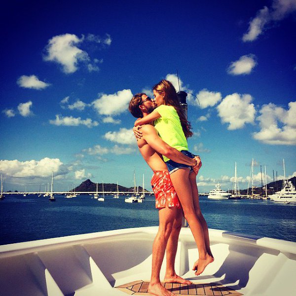 LVE YOU @alexandersmurfit