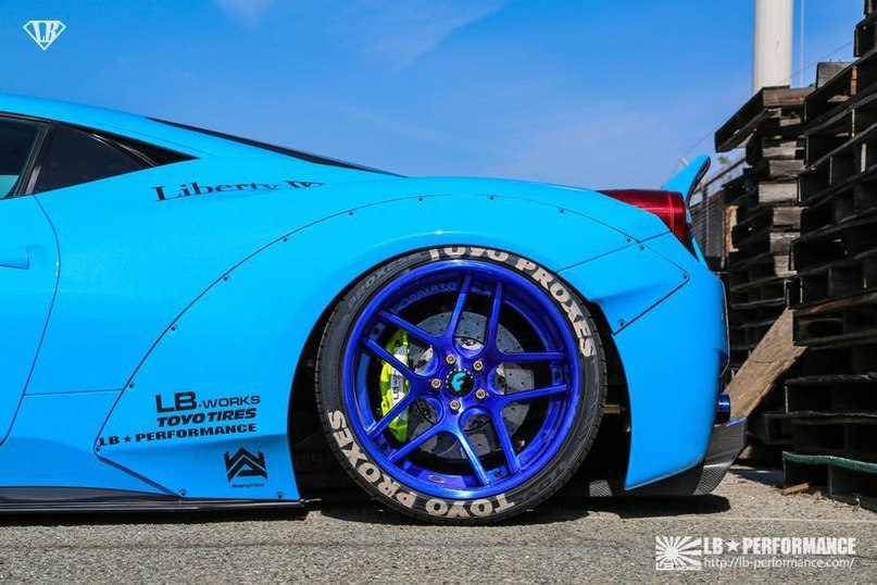 Ferrari 458 Italia. - 6