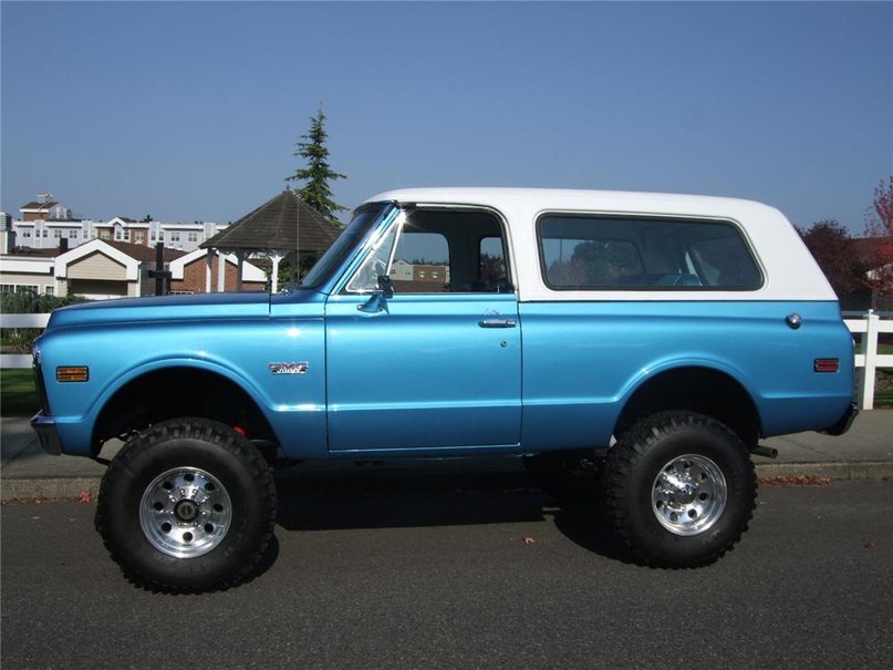 1972 GMC JIMMY CUSTOM - 4