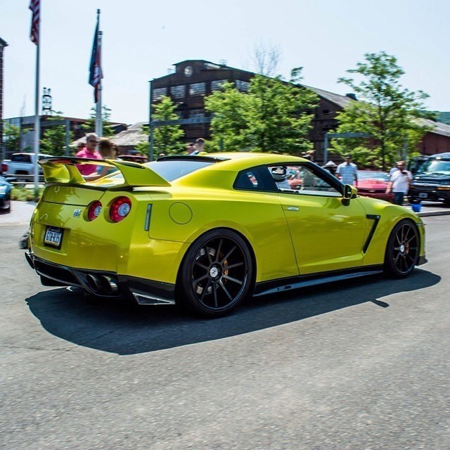 Nissan GTR