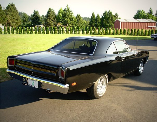 1969 Plymouth Road Runner - 2