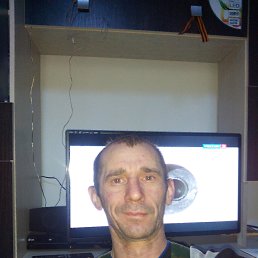 roman, 48 , 