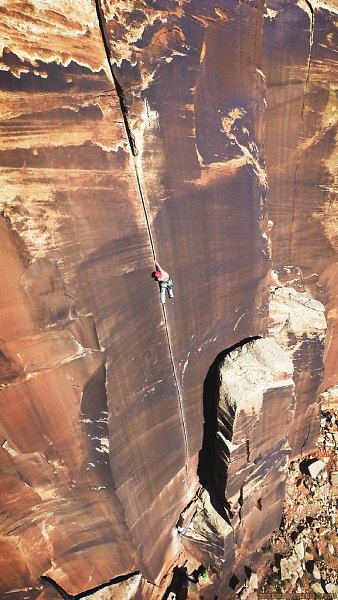 Supercrack, Indian Creek.photo by Tristan Greszko