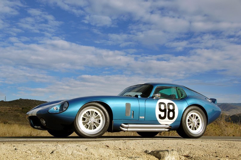 1965 Shelby Cobra Daytona Coupe Hard Top - 2