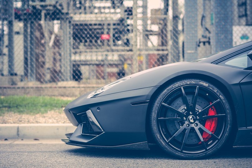 Lamborghini Aventador on Forgiato Wheels. - 3