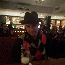 ���, ������, 42 ����