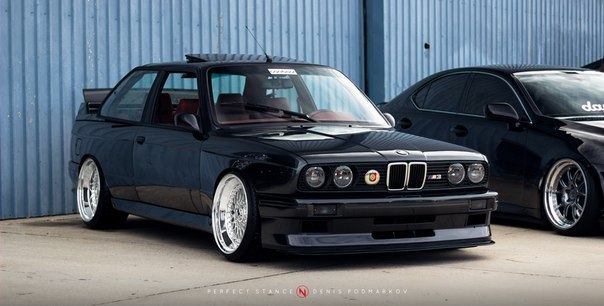 BMW M3 (E30).