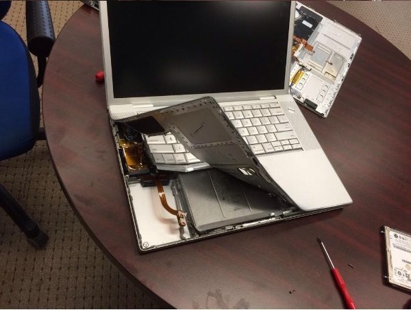      MacBook Pro - 3