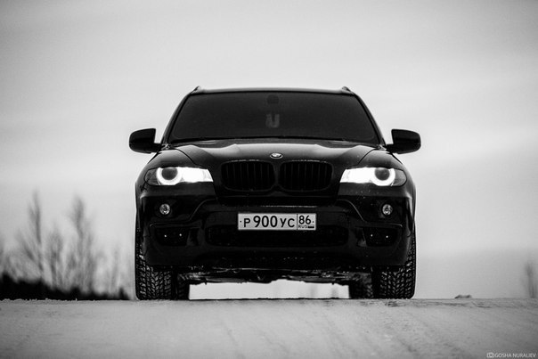BMW X5 (E70). - 3