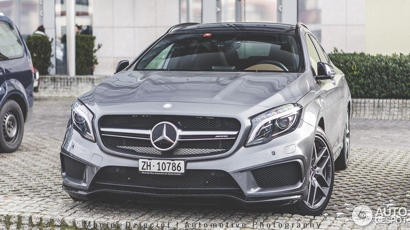 Mercedes-Benz GLA 45 AMG