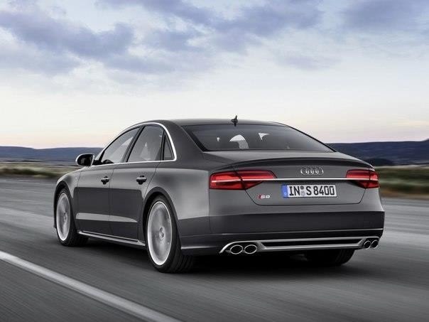 Audi S8 (D4) - 2