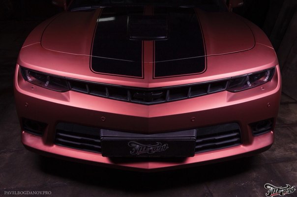 Chevy Camaro - 4