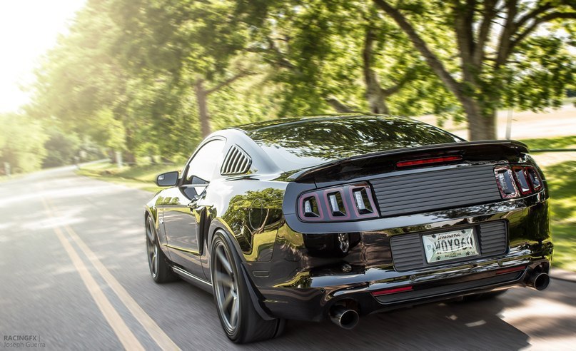 Ford Mustang GT. - 8