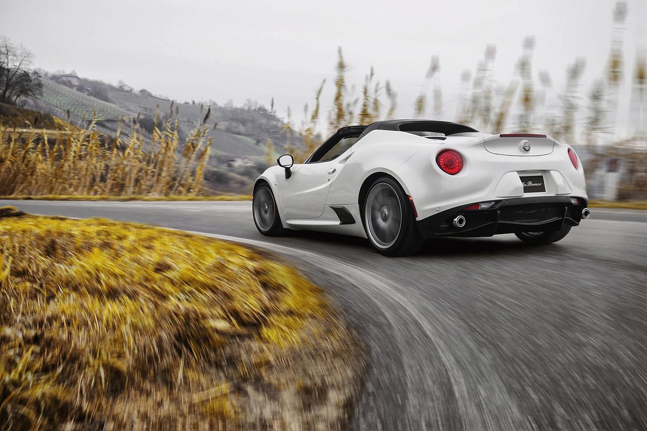 Alfa Romeo 4C & 4C Spider - 7