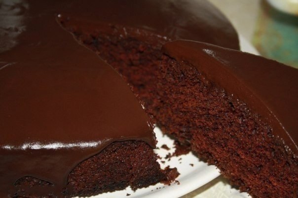 Crazy cake (сумасшедший пирог).Своими корнями этот рецепт уходит к американской депрессии 30 годов. ...