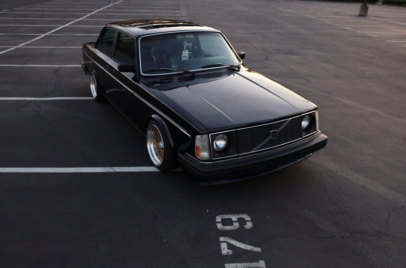 Volvo 244 - 7