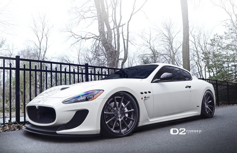 Maserati GranTurismo. - 4