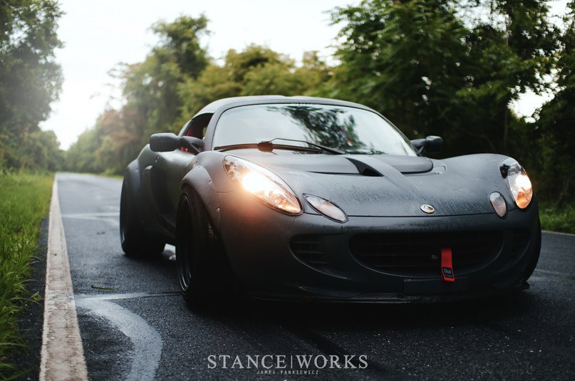 Lotus Elise.