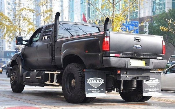 Ford F-650 - 2