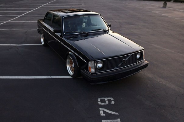 Volvo 244. - 2