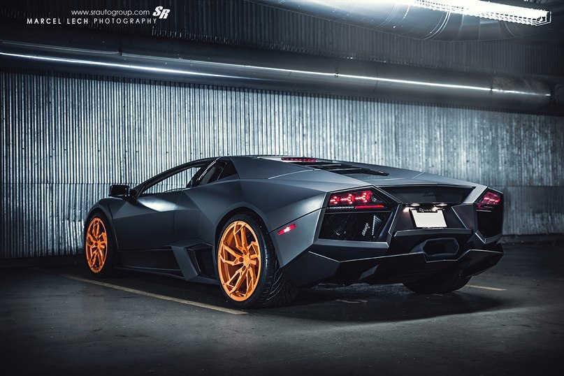 Lamborghini Reventon - 2
