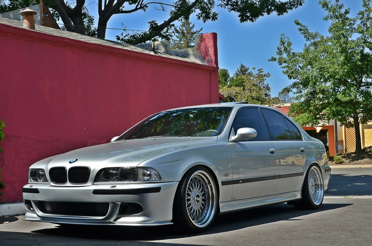 BMW M5 E39