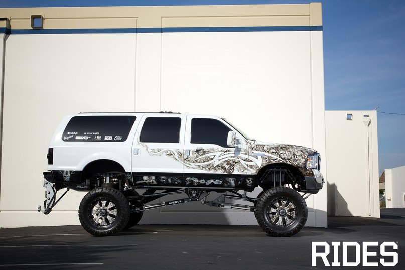 Ford Excursion.