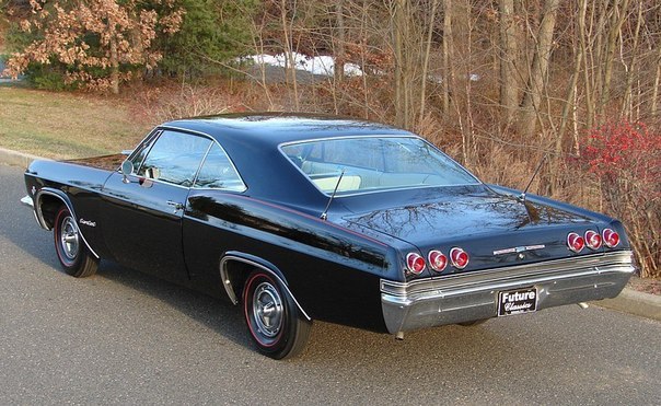 1965 Chevrolet Impala SS - 6