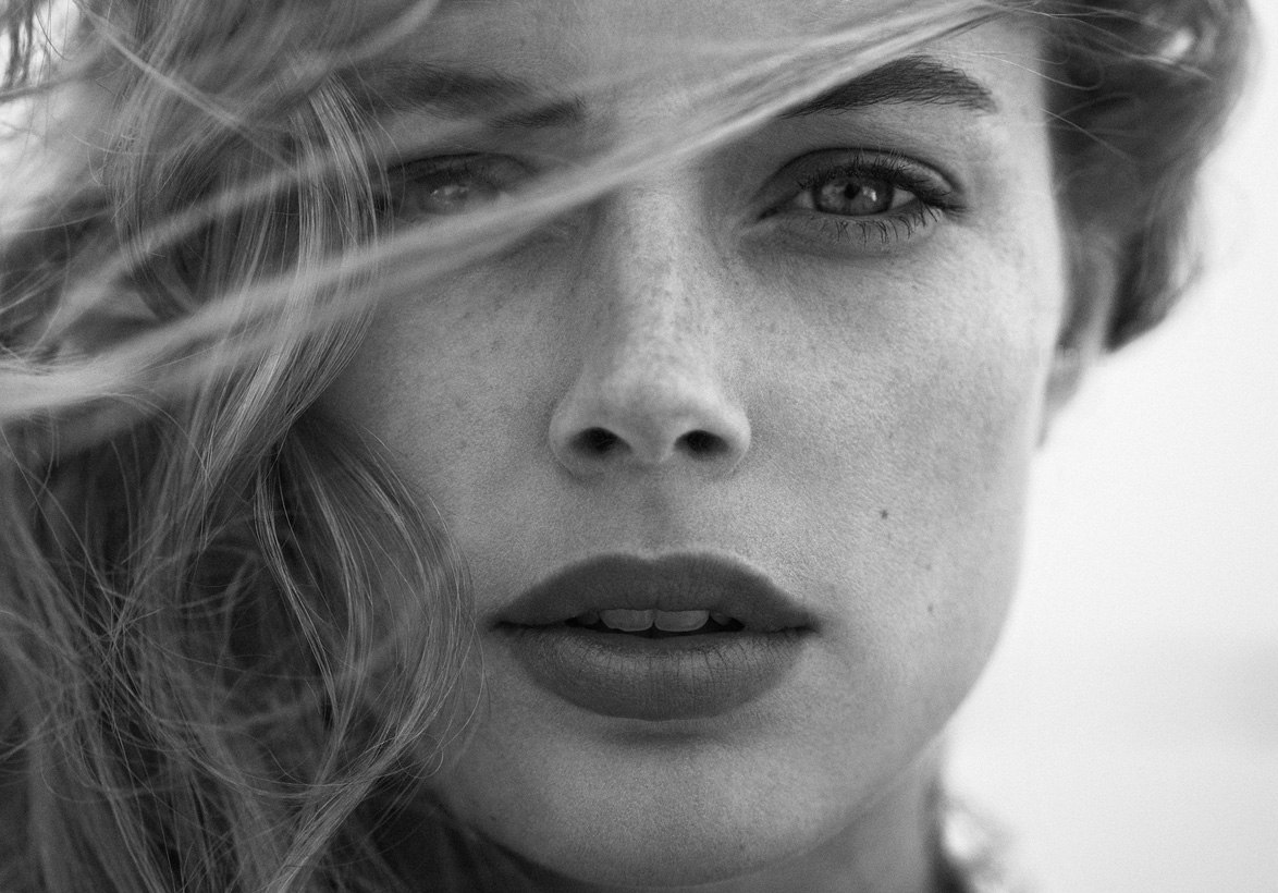    .    (Lachlan Bailey)   , ... - 3