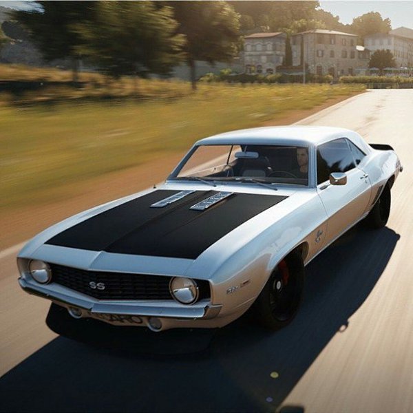Camaro SS.  .