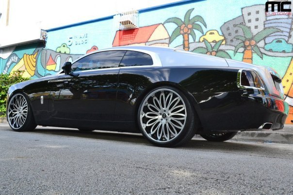 Rolls Royce Wraith On 24-Inch Lexani Forged Wheels. - 5