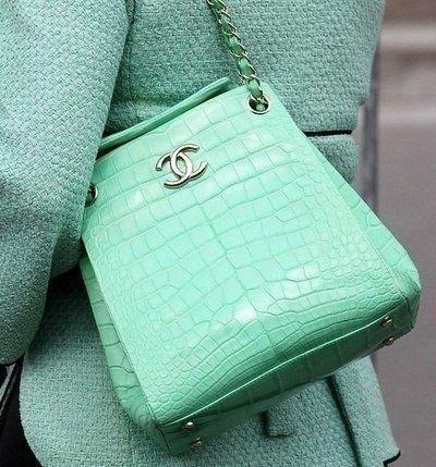    - 19  2015  06:08 - 5