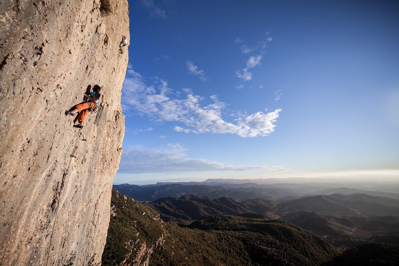 Rac de Missa, Sense solta ni volta (6c+ ~30m). Tarragona, Spain