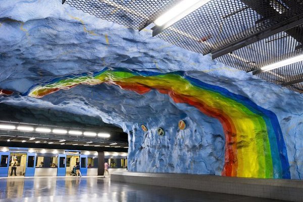 Stockholms tunnelbana (Стокгольмский метрополитен) – это самая длинная в мире художественная галерея ... - 5