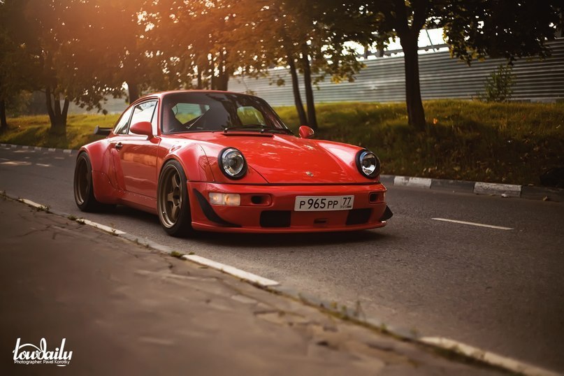 Porsche 911 RWB. - 2