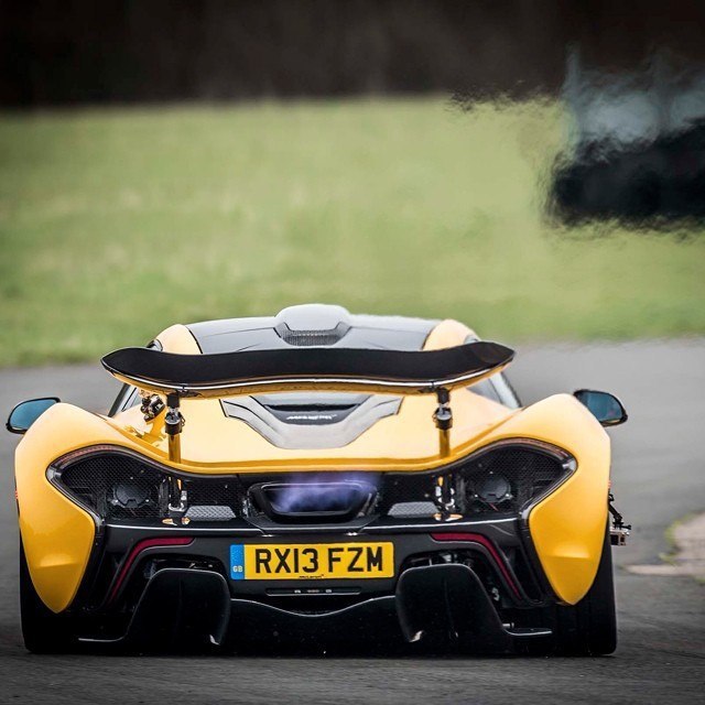 McLaren P1