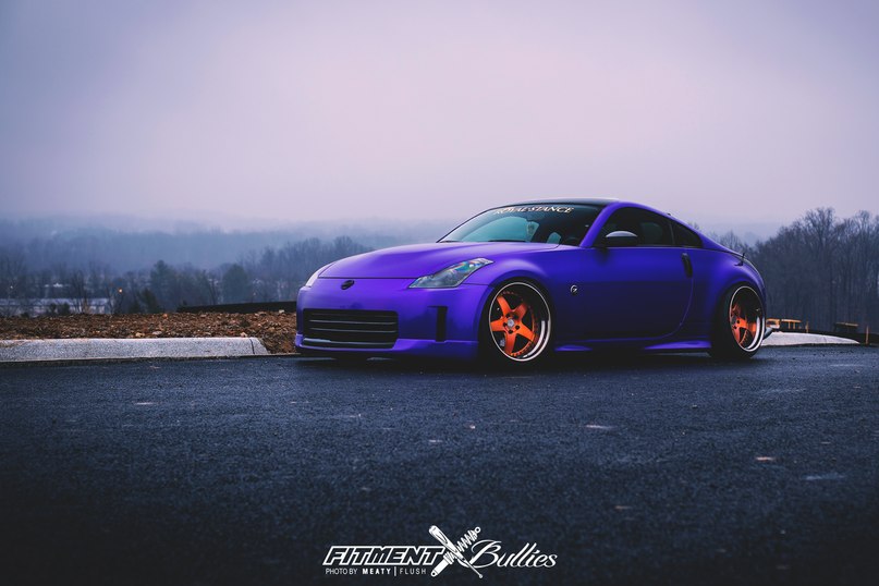 Nissan 350Z.