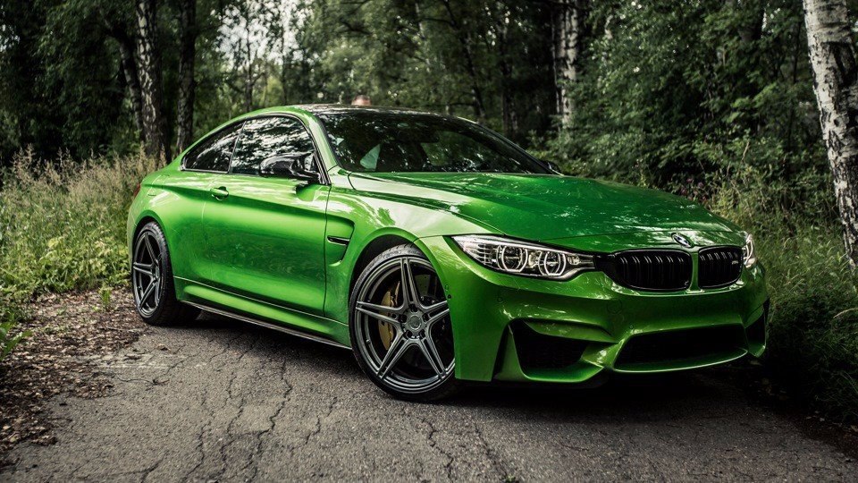 BMW M4 Coupe Lizard