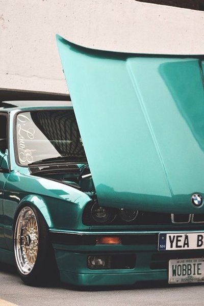   BMW 3 (E30). - 4