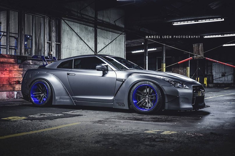 Nissan GT-R by Libertywalk - 3