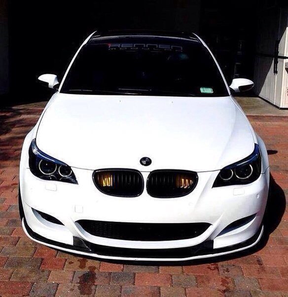 BMW M5 E60