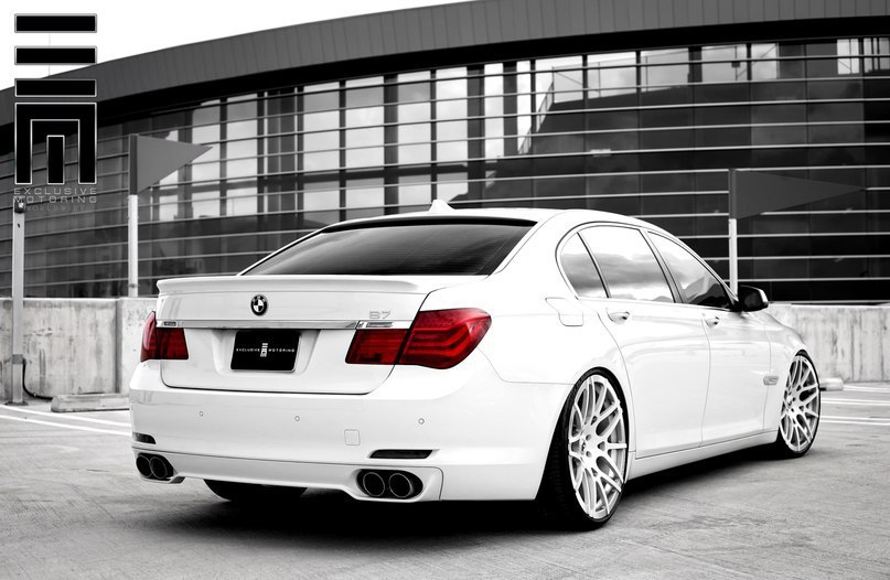 BMW 750Li. - 5