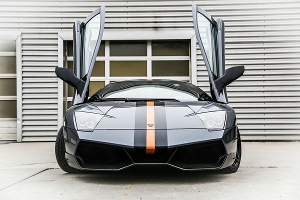 Lamborghini Murcielago LP670-4 SV.