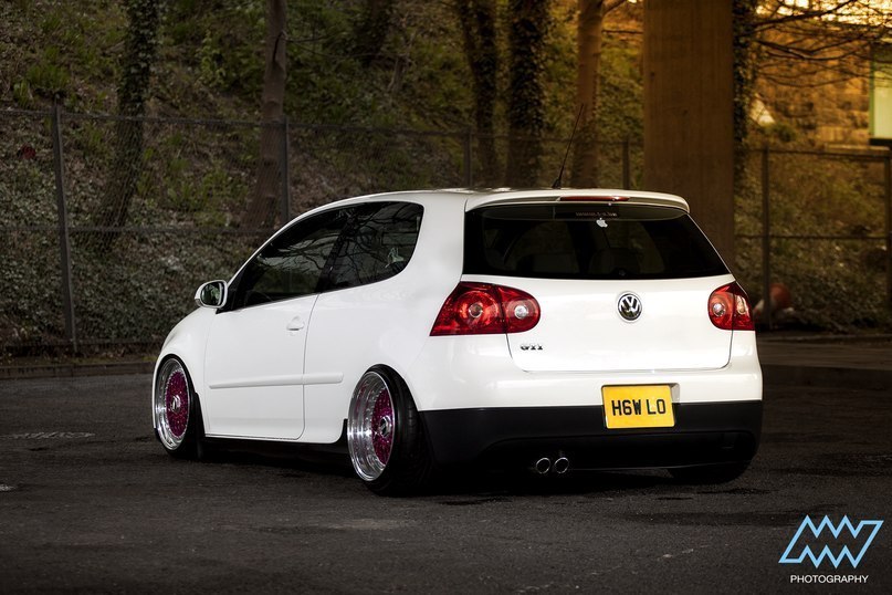 Volkswagen Golf GTI. - 4